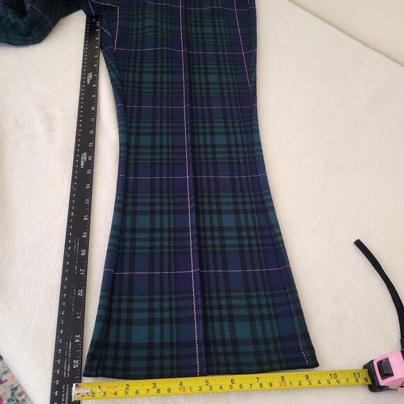 NWT SZ M Vineyard Vines Green Blackwatch Pink Pop Crop Flare Ponte Stretch Pants - Picture 9 of 10